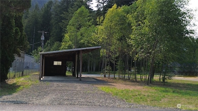 126 Chapman Rd, Morton, WA 98356 - photo 2