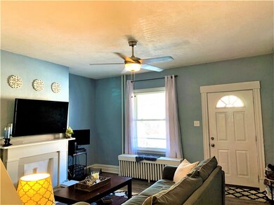 High ceilings with large windows bring tons of nat