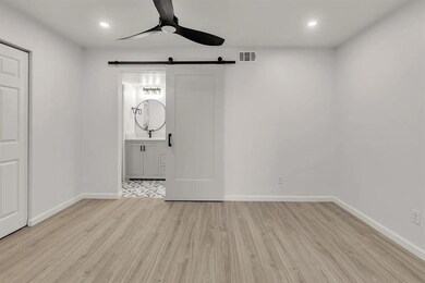 11550 N May Ave unit F207, Oklahoma City, OK 73120 - photo 4