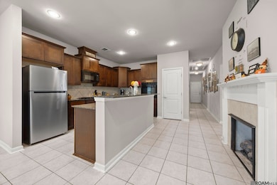 6729 Royal Oaks Ct, Zachary, LA 70791 - photo 3