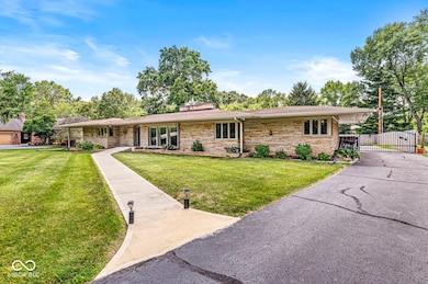 6630 Spring Mill Rd, Indianapolis, IN 46260 - photo 2
