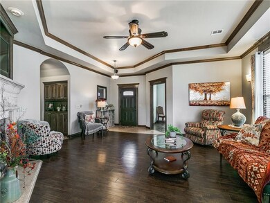 2405 SE 11th St, Moore, OK 73160 - photo 5