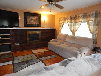 42 New Jersey St, Millinocket, ME 04462 - photo 2