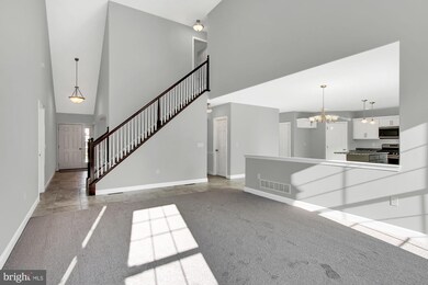 1006 Helm Ln, Reading, PA 19605 - photo 5