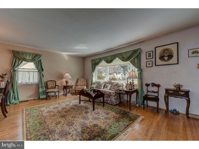 509 Bradford Rd, Oreland, PA 19075 - photo 7