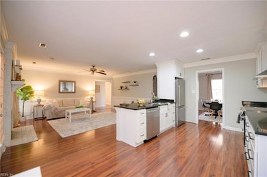 137 Tuckahoe Trace, Yorktown, VA 23693 - photo 4