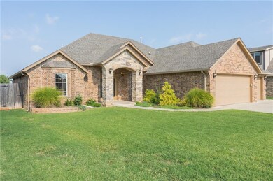 913 Ryan Rd, Moore, OK 73160 - photo 2