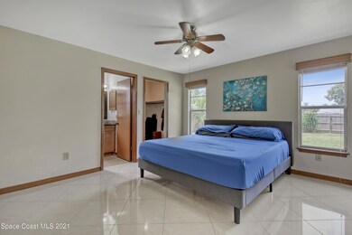 921 Lexington st. Master bdrm