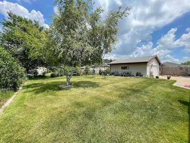2641 Harvest Dr, Crown Point, IN 46307 - photo 4