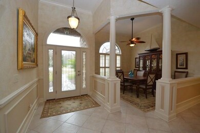 Foyer & Formal Dining