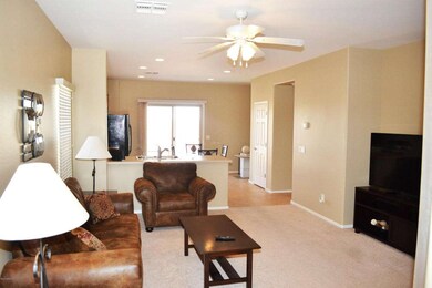 02-Familyroom
