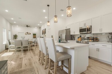 3344 Kelton St, Houston, TX 77021 - photo 4