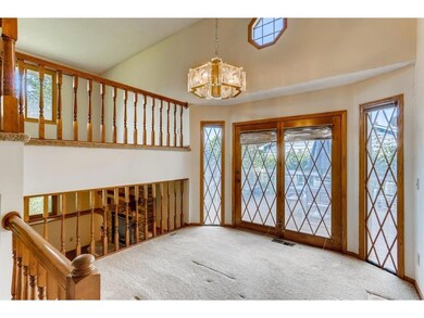 04 Dining Room