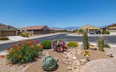 Cul-de-sac & Mountain Views!