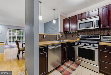 64 Yellowwood Ct unit 64, Glassboro, NJ 08028 - photo 7