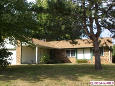 108 W Gulfport St, Broken Arrow, OK 74011 - photo 2