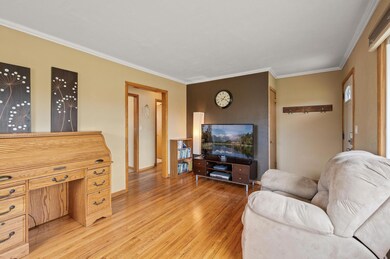 8201 Harriet Ave S, Bloomington, MN 55420 - photo 5