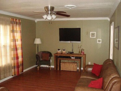 1110 W 3rd St unit 14, Weslaco, TX 78596 - photo 2