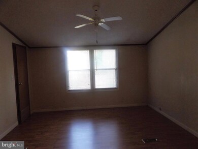 345 Cedar Ln, Colonial Beach, VA 22443 - photo 6