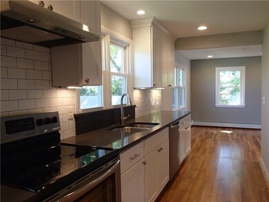 44 Reardon Ave, Riverside, RI 02915 - photo 4