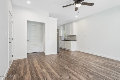 230608_House_0116