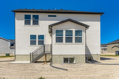 166 E Clear Granite Way unit 106, Eagle Mountain, UT 84005 - photo 6