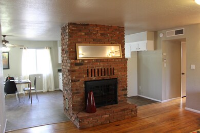 3271 NICOLET 012