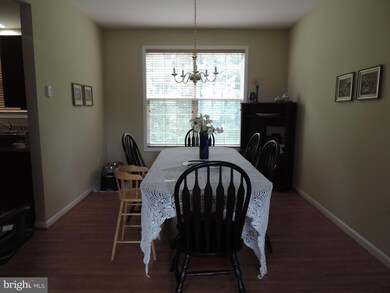 10229 Saddlebrooke Ln, Hagerstown, MD 21740 - photo 6