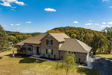 473 Canterbury Drive (14 of 92)