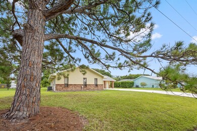 2586 SE Jason Ave, Port Saint Lucie, FL 34952 - photo 4