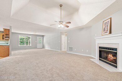 112 Farwell St-05872