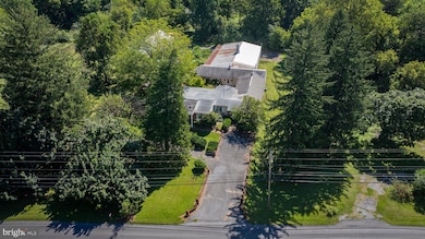 2148 Delmar Orchard Rd, Martinsburg, WV 25403 - photo 2