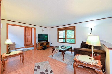 8 Beaver Pond Rd, Kingston, NH 03848 - photo 6