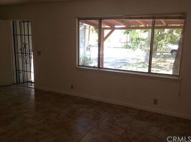 438 W 1st Ave, Chico, CA 95926 - photo 3