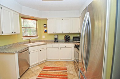 MLS5_DSC_0047_kitchen 2_fxed