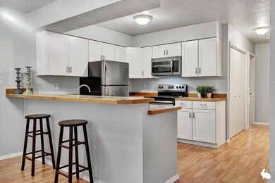 13_Kitchen