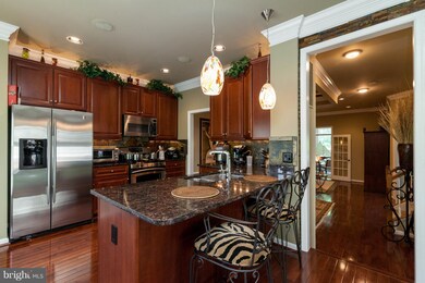 13416 Matthews Vista Dr, Centreville, VA 20120 - photo 5