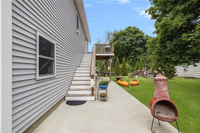 127 Howland Ave unit Rear, Jamestown, RI 02835 - photo 3