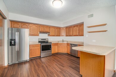 109 Caterpillar Dr unit 3B, Joliet, IL 60436 - photo 6