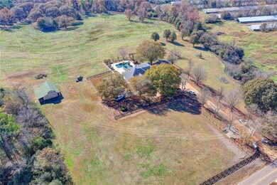 4420 Benefield Rd, Braselton, GA 30517 - photo 5