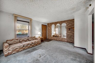 1538 Forest Ave, Calumet City, IL 60409 - photo 3