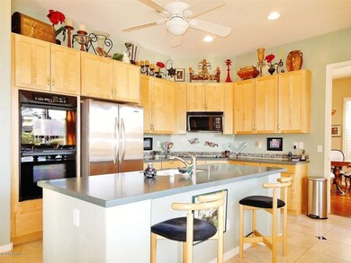 6 Kitchen