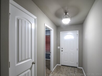 9034 S 253rd East Ave, Broken Arrow, OK 74014 - photo 4