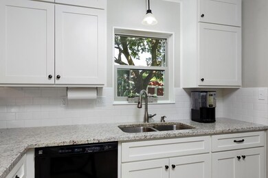 1508 W Trailmoor Dr, Fredericksburg, TX 78624 - photo 7