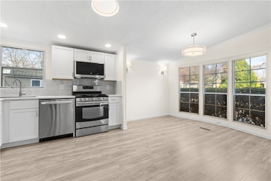 1 O'Hare Ct, Coventry, RI 02816 - photo 3