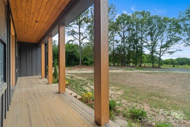 1091 Old Limestone Rd, Clover, SC 29710 - photo 5