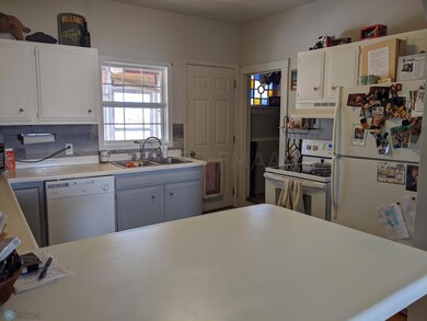 PXL_20220402_183250096