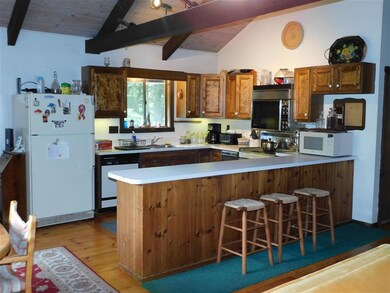 23 Hummingbird Ln, Wilmington, VT 05363 - photo 7