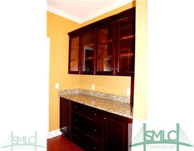 Butler Pantry.