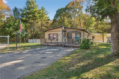 8 Comfort Way, Coventry, RI 02816 - photo 4